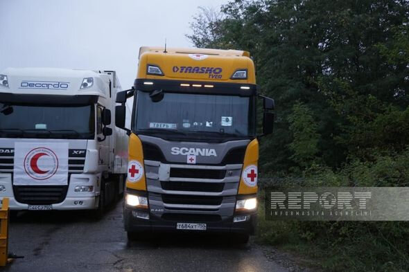 Rusiya QXC-nin Qarabağdakı erməniəsillilərə göndərdiyi ərzaq maşını Xankəndiyə çatıb - YENİLƏNİB + FOTO/VİDEO