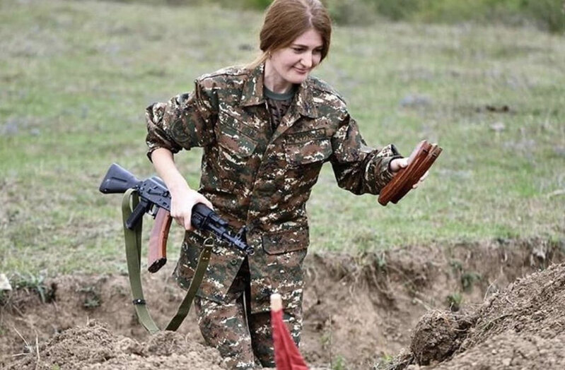 Erməni qadınlar orduya cəlb edilir - 2500 dollara görə... - VİDEO