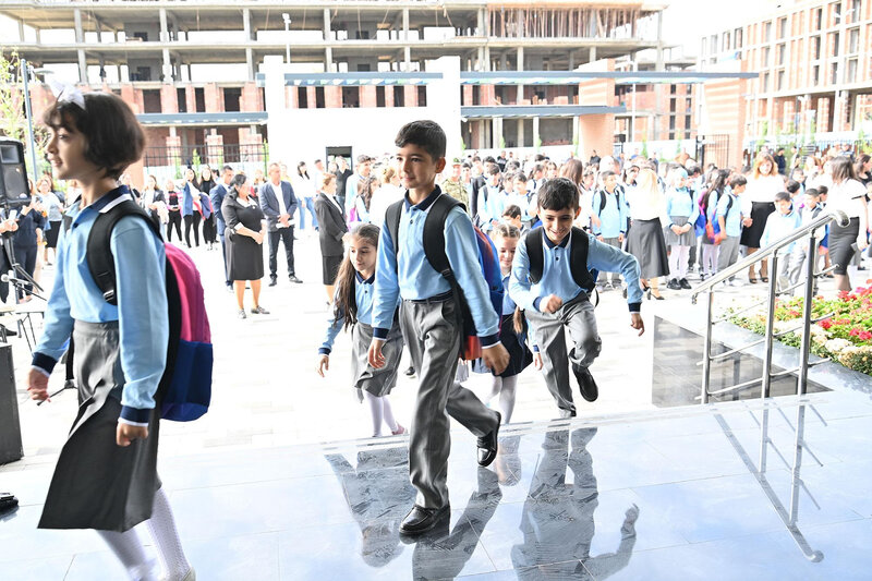 Füzulidə 30 ildən sonra ilk tədris ilinin zəngi çalınıb - FOTO