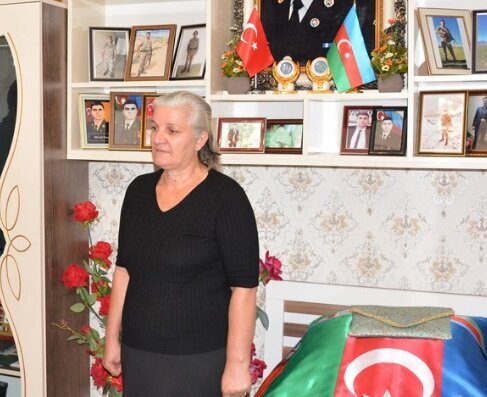 Şəhid anası məktəb direktoru təyin edildi