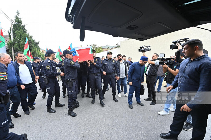 Ermənilərin mina terroru nəticəsində həlak olan Seymur Mahmudov dəfn olunub - YENİLƏNİB 2 - FOTO