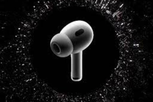 ABŞ-li qızın mədəsində qulaqlıq işlədi