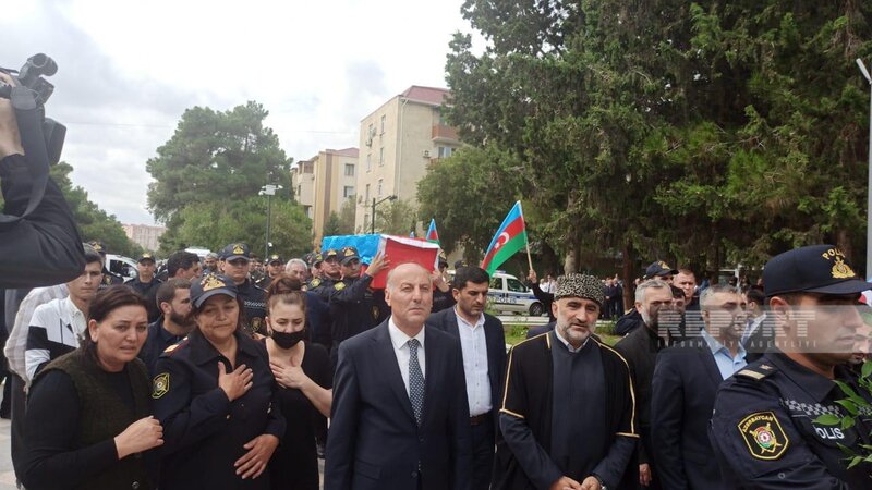 Erməni terroru nəticəsində həlak olan polis serjantı Asim Camalzadə dəfn olunub - YENİLƏNİB