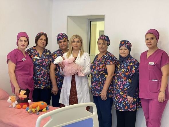 Ötən həftə Salyanda küçəyə atılan körpənin son durumu AÇIQLANDI - FOTO