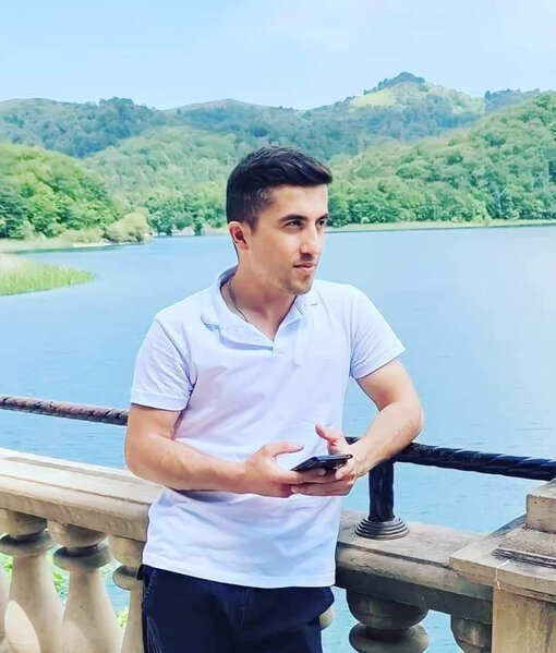 "Gözündən qan axa-axa gülən əsgər" kimdir? - Yaralanan hərbçimizin həyat hekayəsi - FOTO