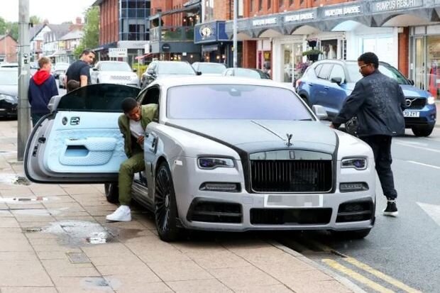 "Mançester Yunayted"in futbolçusu milyon yarımlıq avtomobillə qəza törətdi – /VİDEO