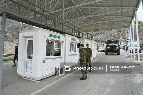 "Laçın" sərhəd-buraxılış məntəqəsindən erməniəsilli şəxslərin sərbəst keçidi təmin olunur - FOTO