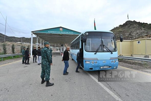 "Laçın" sərhəd-buraxılış məntəqəsindən erməniəsilli şəxslərin sərbəst keçidi təmin olunur - FOTO
