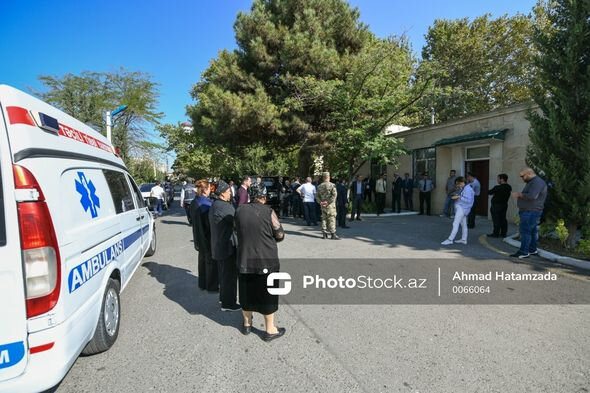 30 il sonra Xocavənddə meyitinin qalıqları tapılan şəxslə vida mərasimi keçirilib - YENİLƏNİB - FOTO