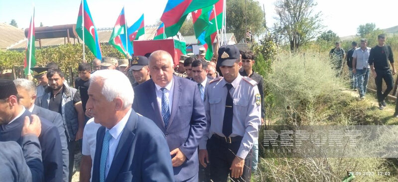 30 il əvvəl Füzulidə itkin düşən hərbçi Salyanda dəfn edilib - FOTO