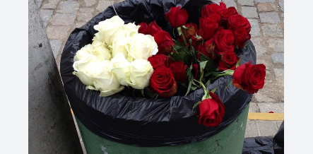 Gülləri qəbul etmədiyi üçün ÖLDÜ