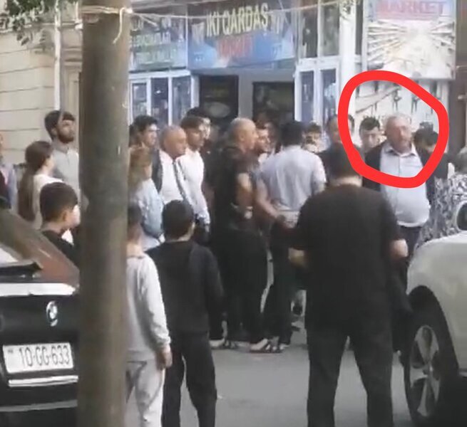 10 yaşlı qıza əxlaqsız etdiyi deyilən kişini TUTANLAR DANIŞDI - "Qaçmağa çalışdı..." - VİDEO