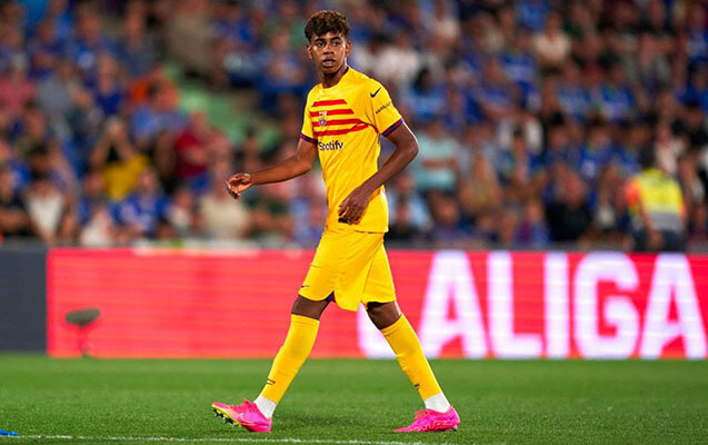 Matç zamanı tualetə getdi, "Barselona" azlıqda oynadı