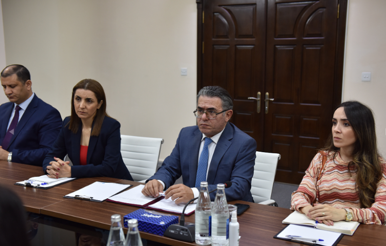 "Açıq hökumətin təşviqində və korrupsiyaya qarşı mübarizədə medianın rolu" mövzusunda dəyirmi masa keçirilib