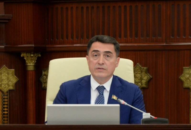 "İlham Əliyev müasir hüquqi və demokratik dünyada çox nadir tarixi şəxsiyyətdir" - Əli Hüseynli