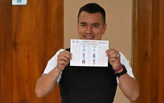 Ekvador tarixində ən gənc Prezident seçildi