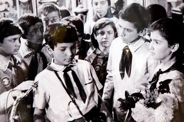 "Sehrli xalat"ın baş qəhrəmanları 60 il sonra bir arada - FOTO