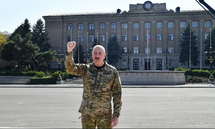 "İnanıram ki, cənab prezident İlham Əliyevlə bundan sonra da müstəqil dövlət olaraq yeni uğurlara və zəfərlərə imza atacağıq" - DEPUTAT