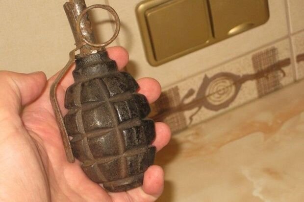 Sumqayıt sakinində "F-1" əl qumbarası aşkarlanıb