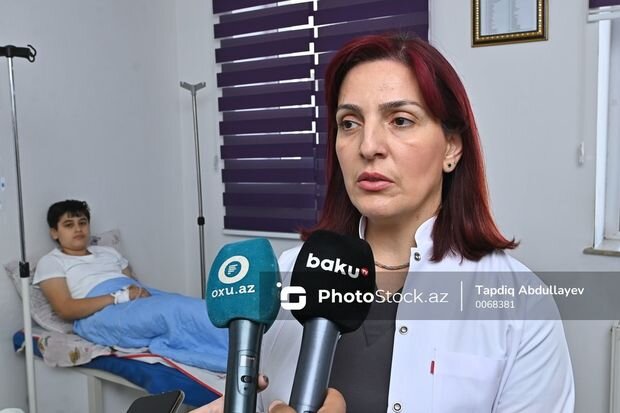 Həkim: "Zəhərlənən şagirdlərdən üçünün vəziyyəti ağır idi"
