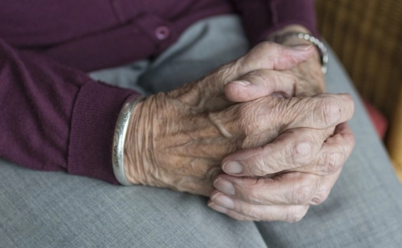 Sumqayıtda gəlininin ölümünə dözməyən qayınananın ürəyi partlayıb