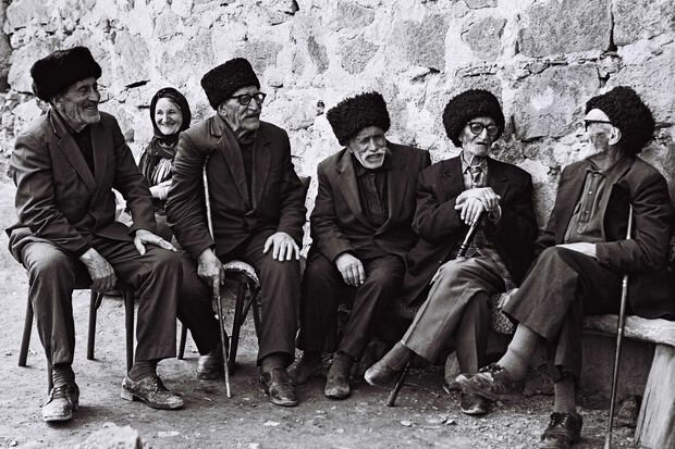 Azərbaycanda uzunömürlülərin sayı azalıb - STATİSTİKA