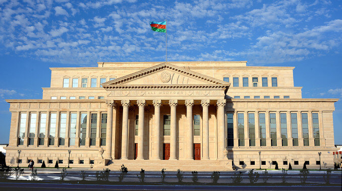 Ali Məhkəməyə yeni səlahiyyət verilir