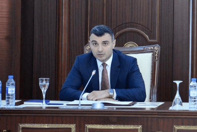 "Bank sektorunda təmərküzləşməyə qarşı mübarizə aparırıq" - Taleh Kazımov