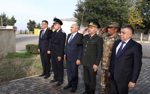 Hərbi Prokurorluq Tovuzda Ulu Öndərin 100 illik yubileyi ilə bağlı hərbi qulluqçularla birgə tədbir keçirib