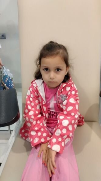 5 yaşlı Banunun dəstəyə ehtiyacı var: Əməliyyat üçün lazım olan məbləğin yarısı toplanıb - FOTO