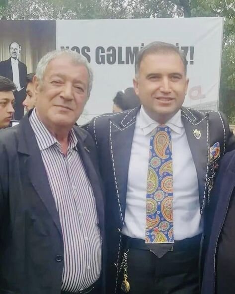 Tanınmış müğənni vəfat etdi - FOTO