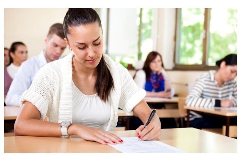 Peşəkar mühasib sertifikatı almaq istəyənlər imtahan veriblər