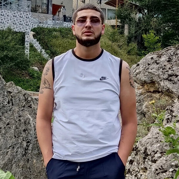 Binəqədidə qətlə yetirilən 24 yaşlı İzmir... - FOTO