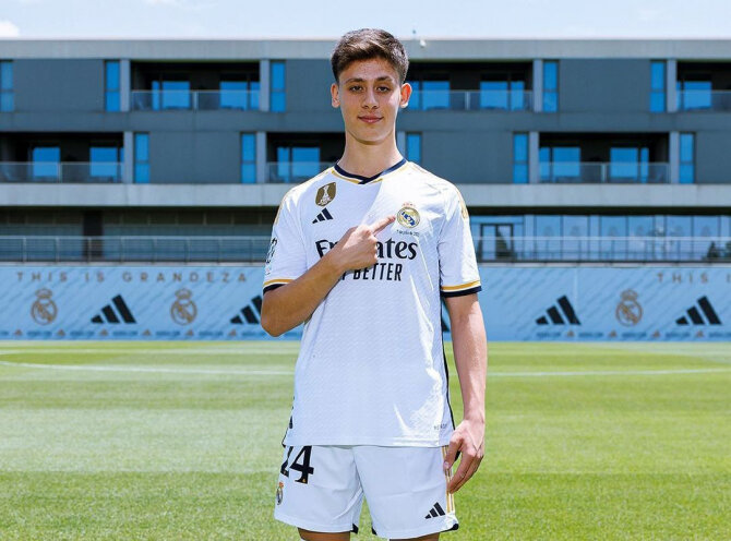 "Real"da heyətə düşməyən Arda göz yaşlarına boğuldu: "Nə vaxt oynamaq istəsəm…" - FOTO