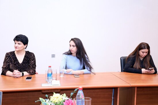 Media və QHT nümayəndələrinin iştirakı ilə "Açıq qapı" aksiyası keçirildi (FOTO)