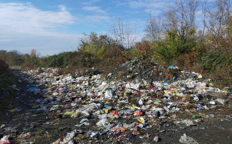 Azərbaycanda daha bir bələdiyyə sədri cərimələndi - FOTO