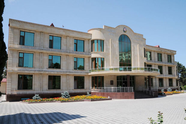 Abşeron Rayon İcra Hakimiyyətində ƏMƏLİYYAT: Saxlanılan şəxsin adı açıqlandı - YENİLƏNİB