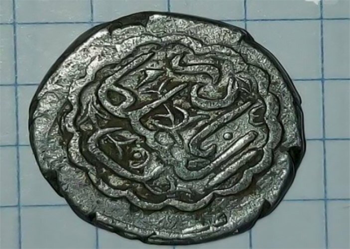 Gəncə xanlığı dövründə buraxılmış gümüş pulu 15 milyona satan kimdir? - FOTO