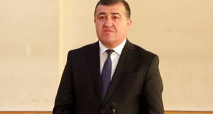 Xətai icra hakimiyyətində korrupsiya piramidası - İntiqam Cümşüdov bu sistemin harasında yer alır?