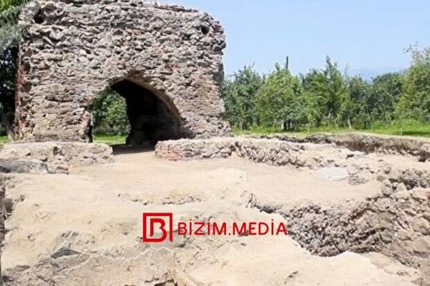 Azərbaycanda 700 il əvvələ aid tarixi abidə MƏHV EDİLİR - FOTO