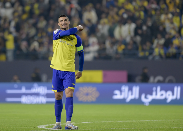 Ronaldodan alqışalayiq hərəkət - Penalti qərarını ləğv etdirdi - VİDEO