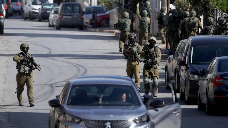 İsrail ordusu Qəzza zolağında 32 nəfəri öldürüb