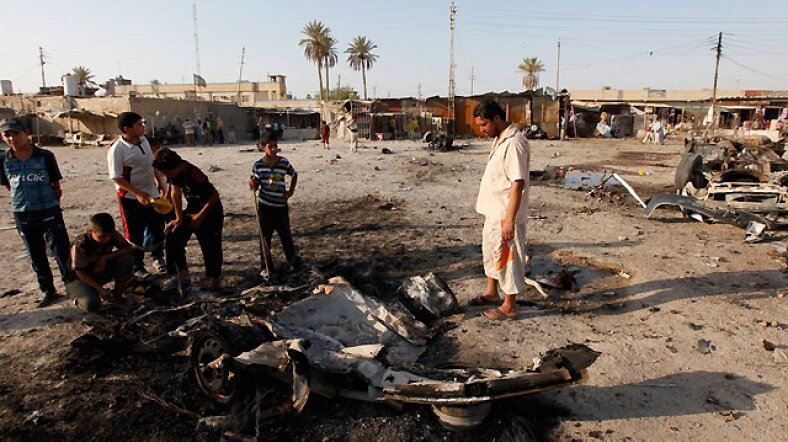 İsrail yenidən mülki insanları hədəf aldı: Ən azı 50 ölü