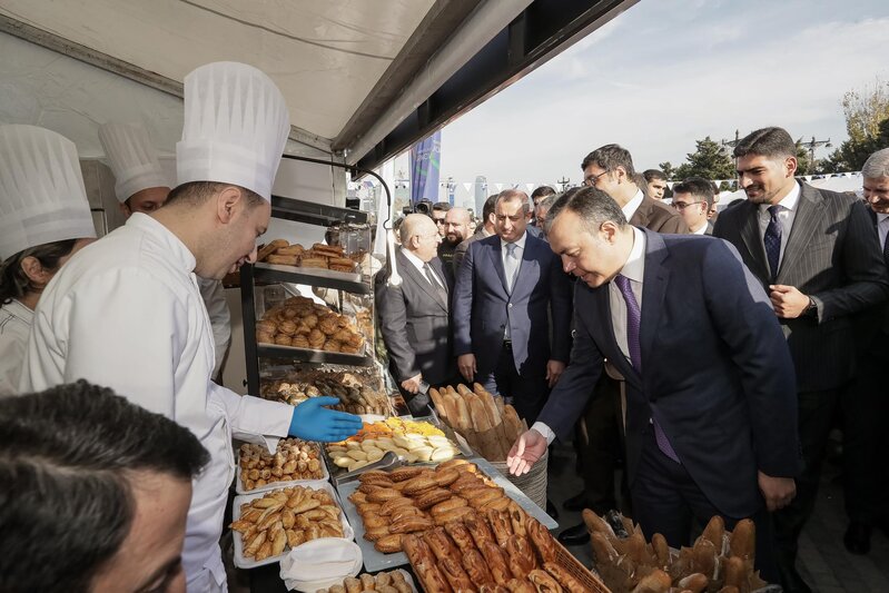 "Xonça" Peşələr Festivalında iştirak edib