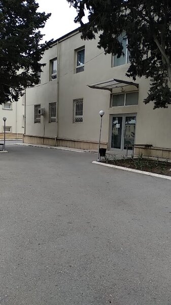 1 nömrəli Uşaq Yoluxucu Xəstəliklər Xəstəxanasında BİABIRÇILIQ: Atadan 2 manat alıb uşağını görməyə icazə veriblər - VİDEO