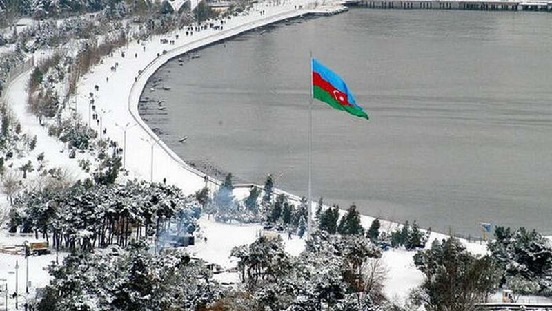 Azərbaycana qış fəsli daxil olub