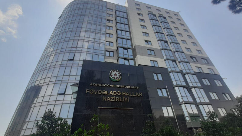 İşdən çıxarılan polkovnik-leytenant nazirliyi məhkəməyə verdi