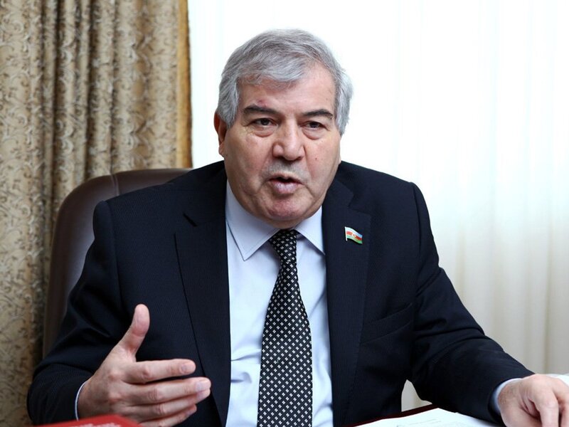 "Bəzi yalançı konsepsiyalara yenidən baxmaq lazımdır" - Sabir Rüstəmxanlı