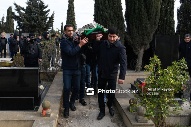 Əməkdar artist Gülbahar Şükürlü dəfn edilib