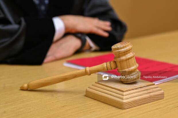 Alt paltarında gəzən qardaşını xüsusi amansızlıqla öldürdü - HÖKM